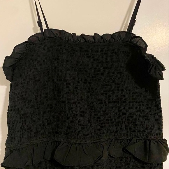 Little black dress with ruffles and ruching - Picture 2 of 2